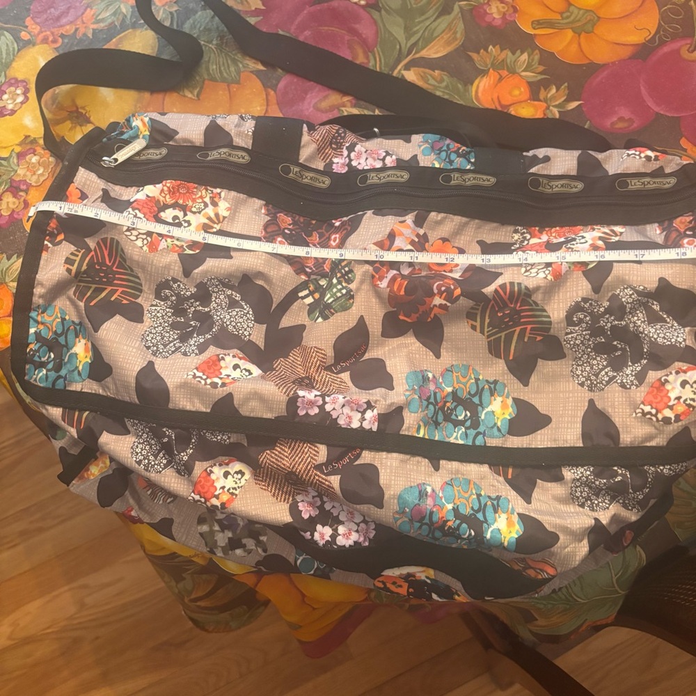 LeSportSac Large Duffle Bag Brown Multi Flower Print Softshell Weekender - Picture 4 of 6